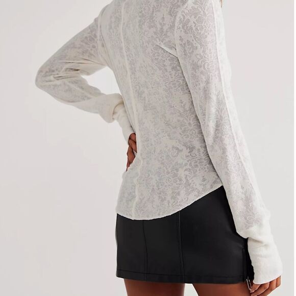 Free People XS Intimately “You and I” Floral Turtleneck Ivory Crème - Picture 7 of 17